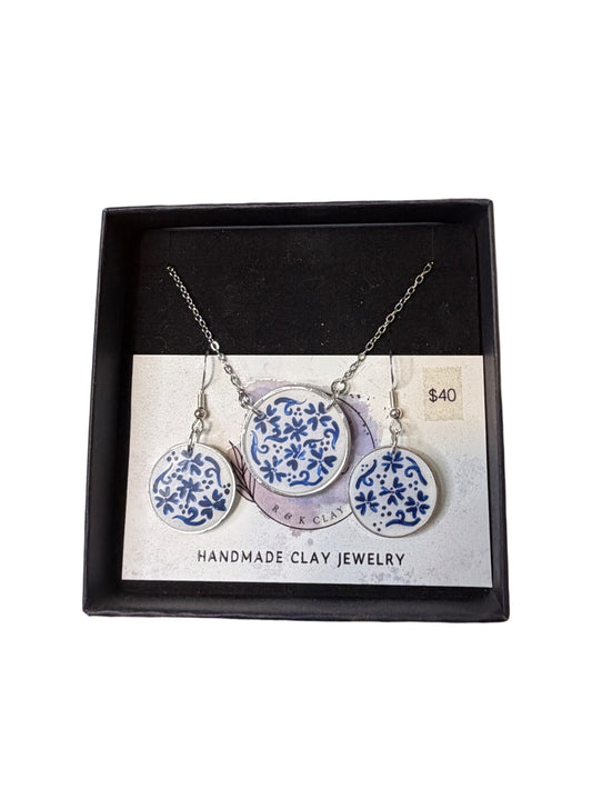 Hand Painted Silver Circle Chinoiserie Set