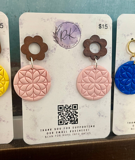 Light Pink Patterned Circle Earrings